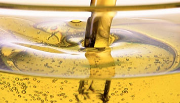 Unrefined sunflower oil